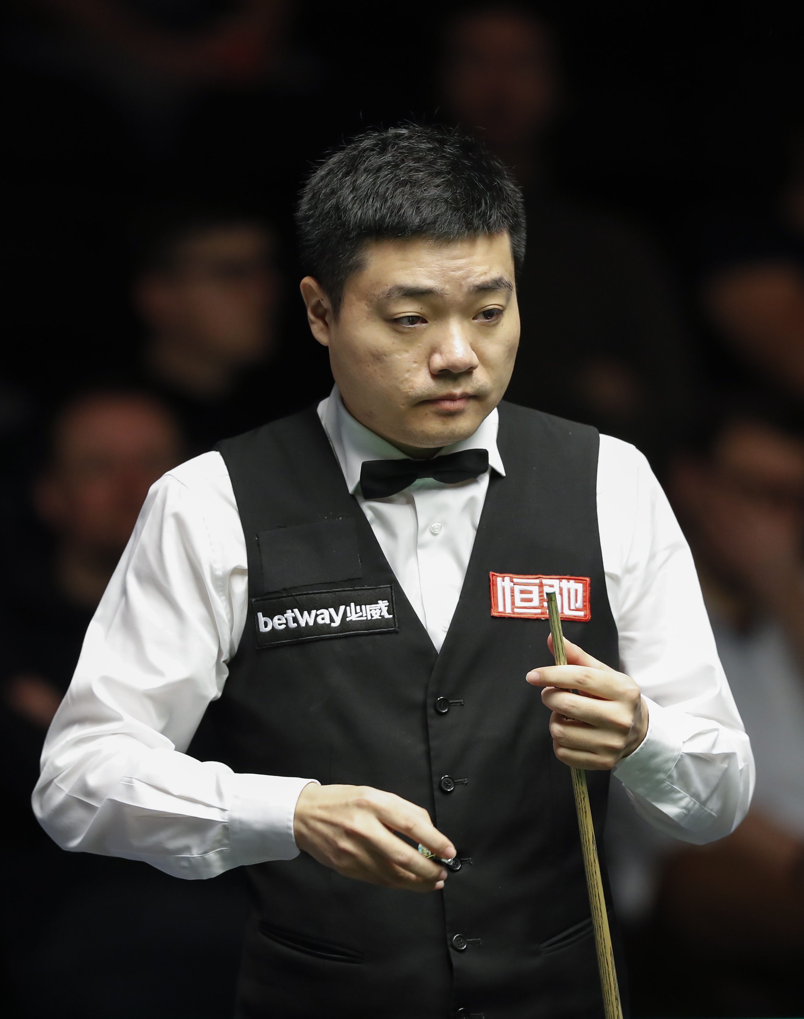 出战连续4 出战连续4