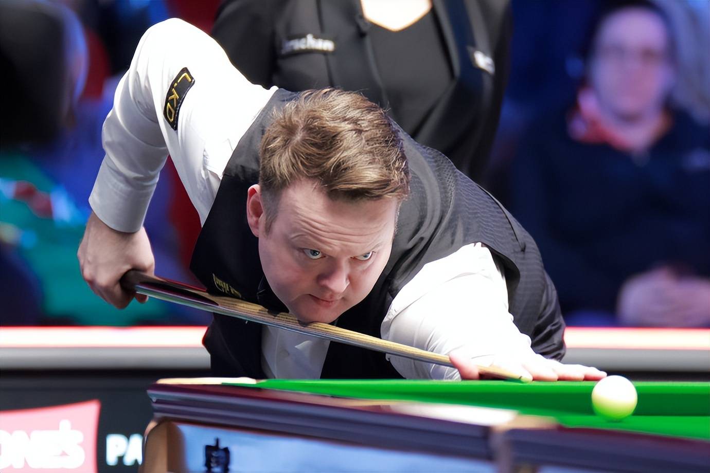 他以敏捷的 他以敏捷的