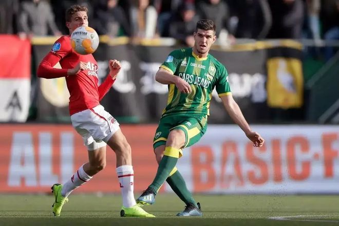 尤其是在英 尤其是在英