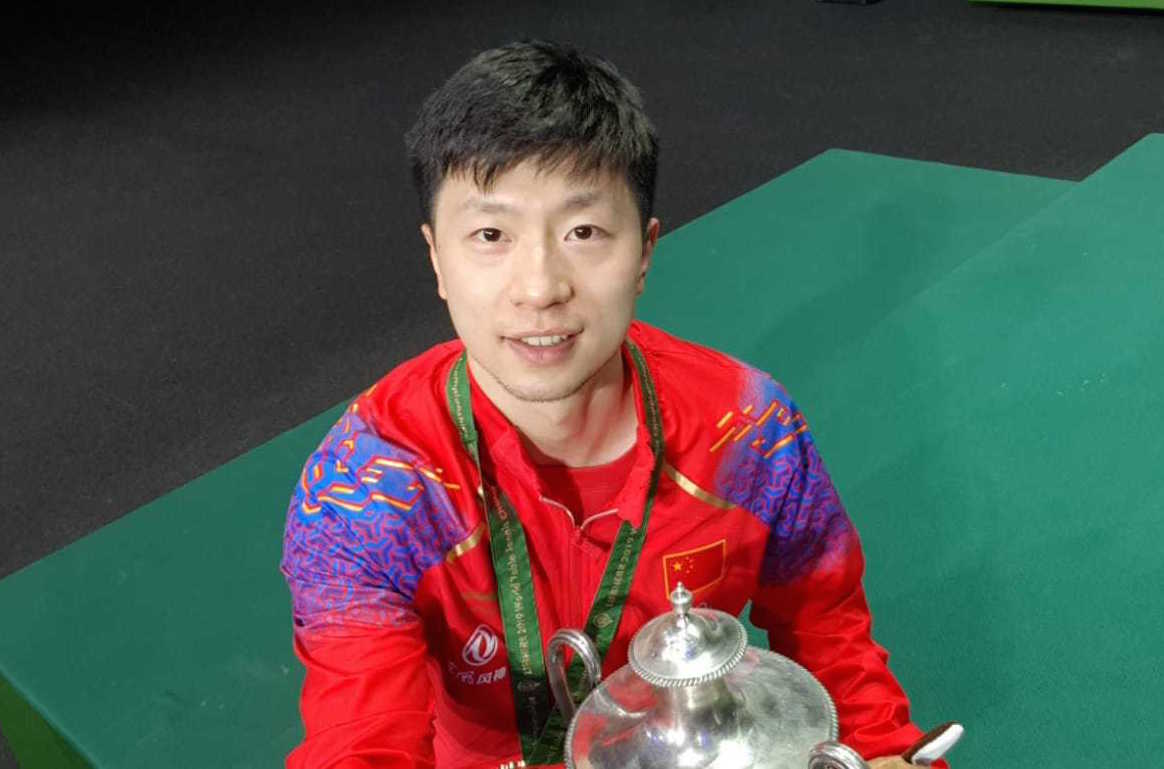 球在世界舞 球在世界舞