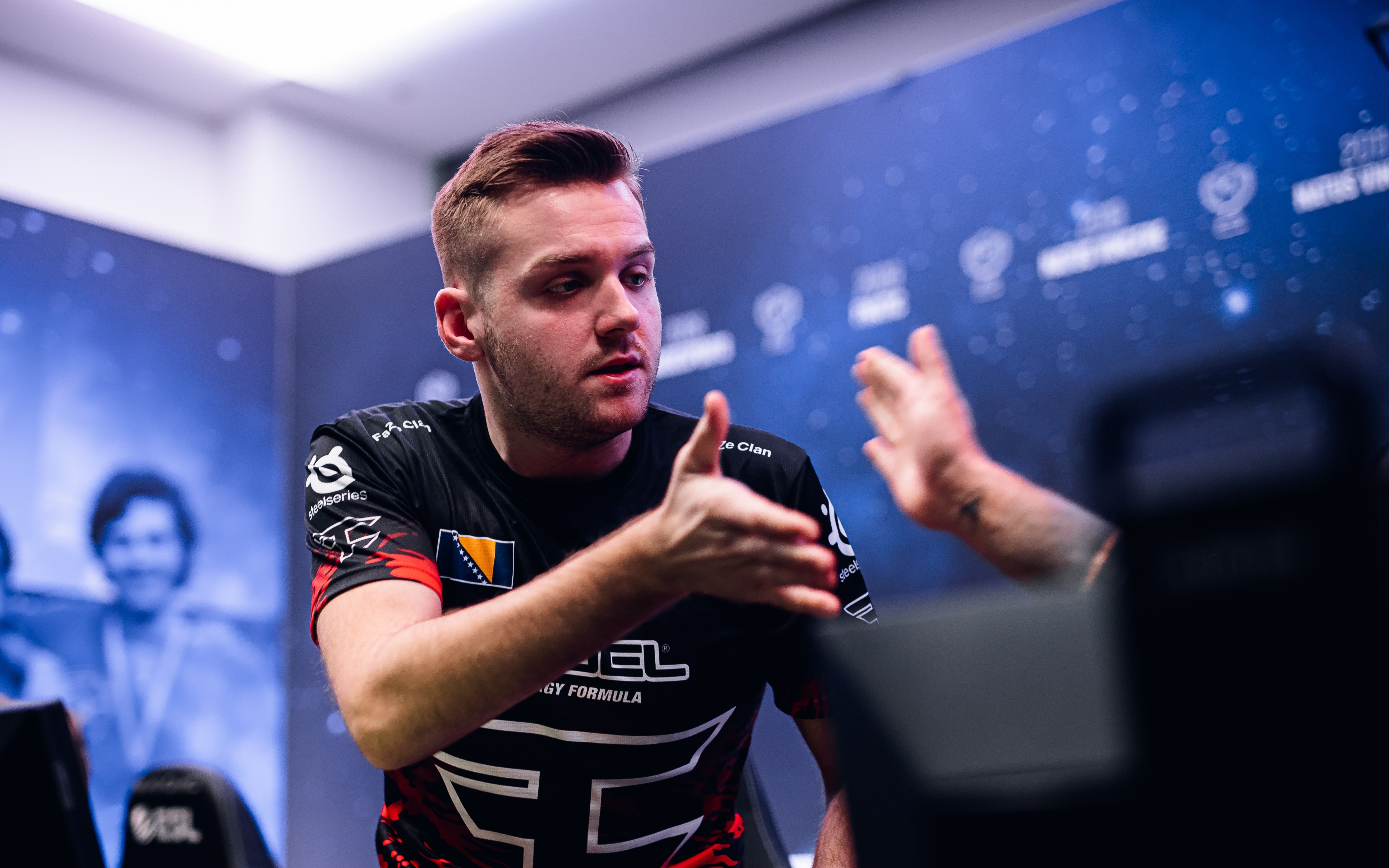 stron stron